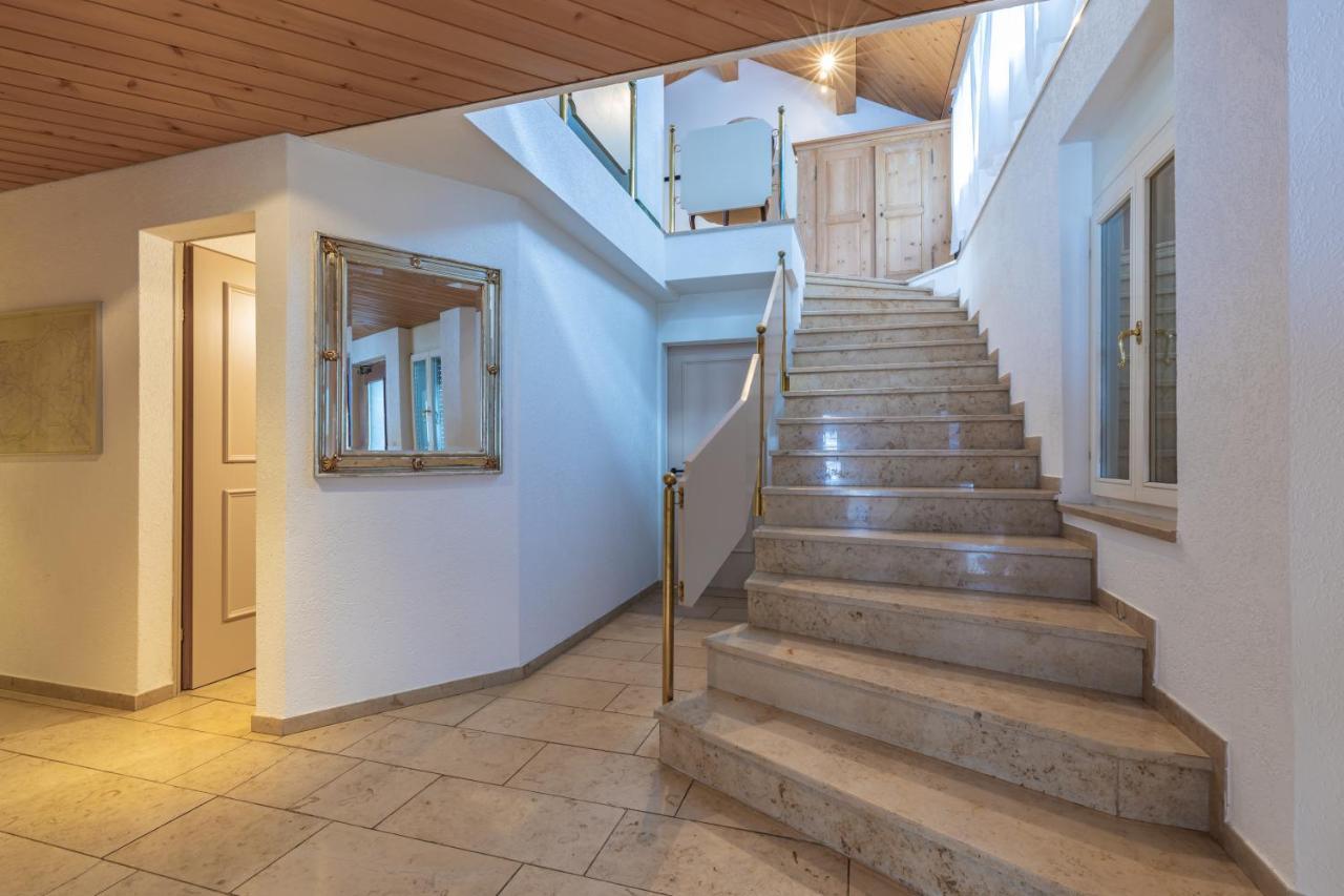 Chalet Weid - Aare Jungfrau Ag กรินเดลวัลด์ ภายนอก รูปภาพ