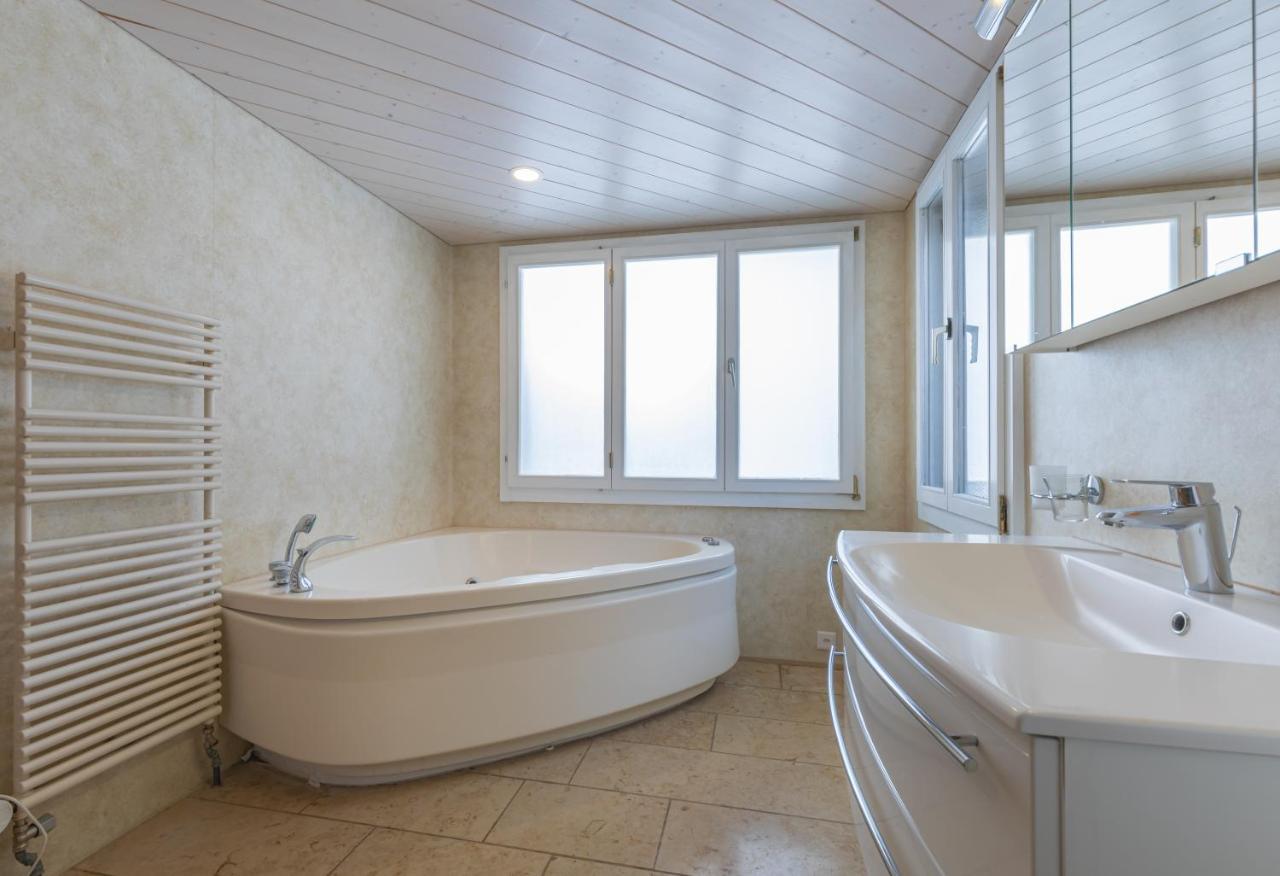 Chalet Weid - Aare Jungfrau Ag กรินเดลวัลด์ ภายนอก รูปภาพ